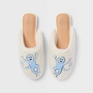 Roller Rabbit Cream Sherpa Slippers with Light Blue Monkey SZ (7-8)